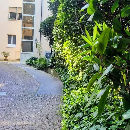 Dante's Heaven Self Check-in Apartman Bologna